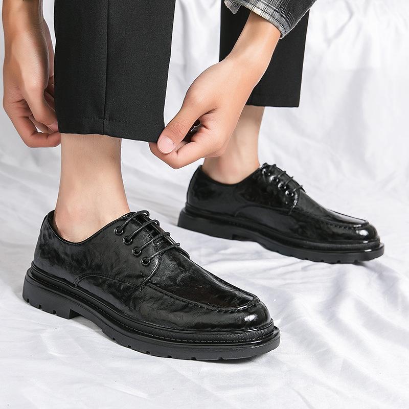 Men s shoes large size new casual leather shoes fashion trend lace-up leather shoes business dress shoes groom wedding shoes 38
Men s shoes large size new casual leather shoes fashion trend lace-up leather shoes business dress shoes groom wedding shoes 38