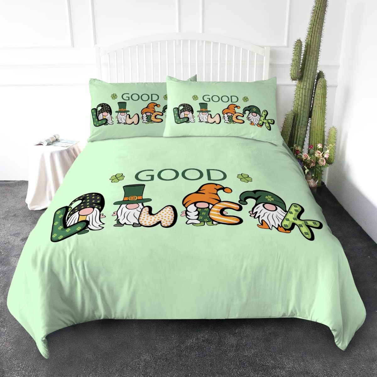 St. Patrick s Day Bedding Set Leprechaun Shamrock Rainbow Duvet Cover Set 3 Pcs Four Leaf Clover Quilt Cover and 2 Pillowcase EU Single(135x200cm)
St. Patrick s Day Bedding Set Leprechaun Shamrock Rainbow Duvet Cover Set 3 Pcs Four Leaf Clover Quilt Cover and 2 Pillowcase EU Single(135x200cm)