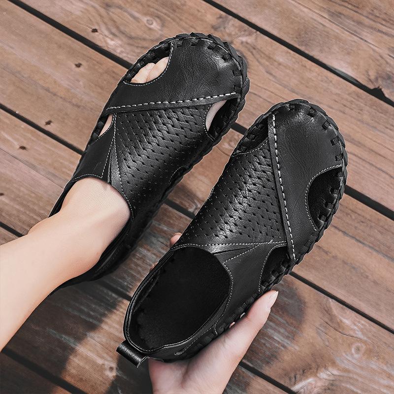39-44 Summer New Men s Casual Fashion PU Breathable Sandals Trend Baotou Foot Sandals 39
39-44 Summer New Men s Casual Fashion PU Breathable Sandals Trend Baotou Foot Sandals 39