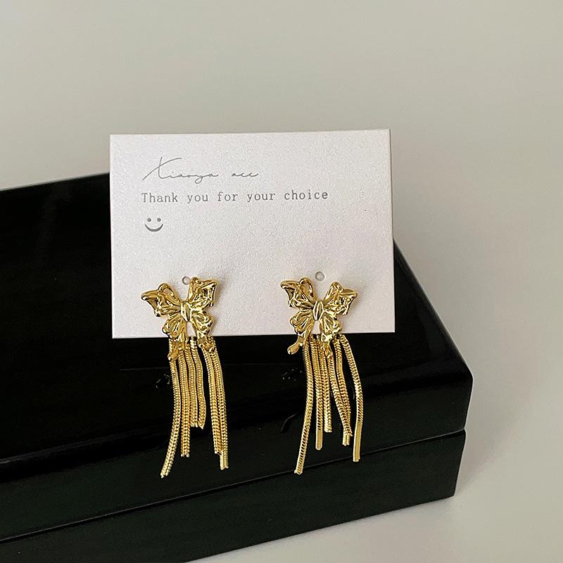 Front And Rear Wearing Butterfly Tassel Stud Earrings, Women S High Sense Of Light Luxury, Elegant And Exquisite Fashion Temperament Earrings
Front And Rear Wearing Butterfly Tassel Stud Earrings, Women S High Sense Of Light Luxury, Elegant And Exquisite Fashion Temperament Earrings