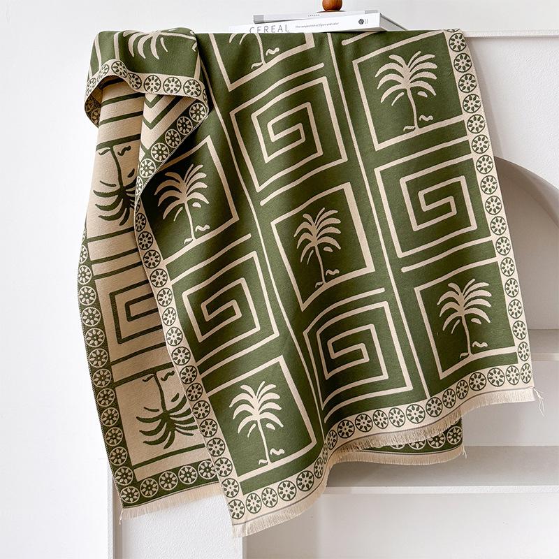 Простой стиль крупная клетка темперамент двусторонний имитация кашемира шарф зимняя высококлассная теплая шаль 180cm зелёный
Простой стиль крупная клетка темперамент двусторонний имитация кашемира шарф зимняя высококлассная теплая шаль 180cm зелёный