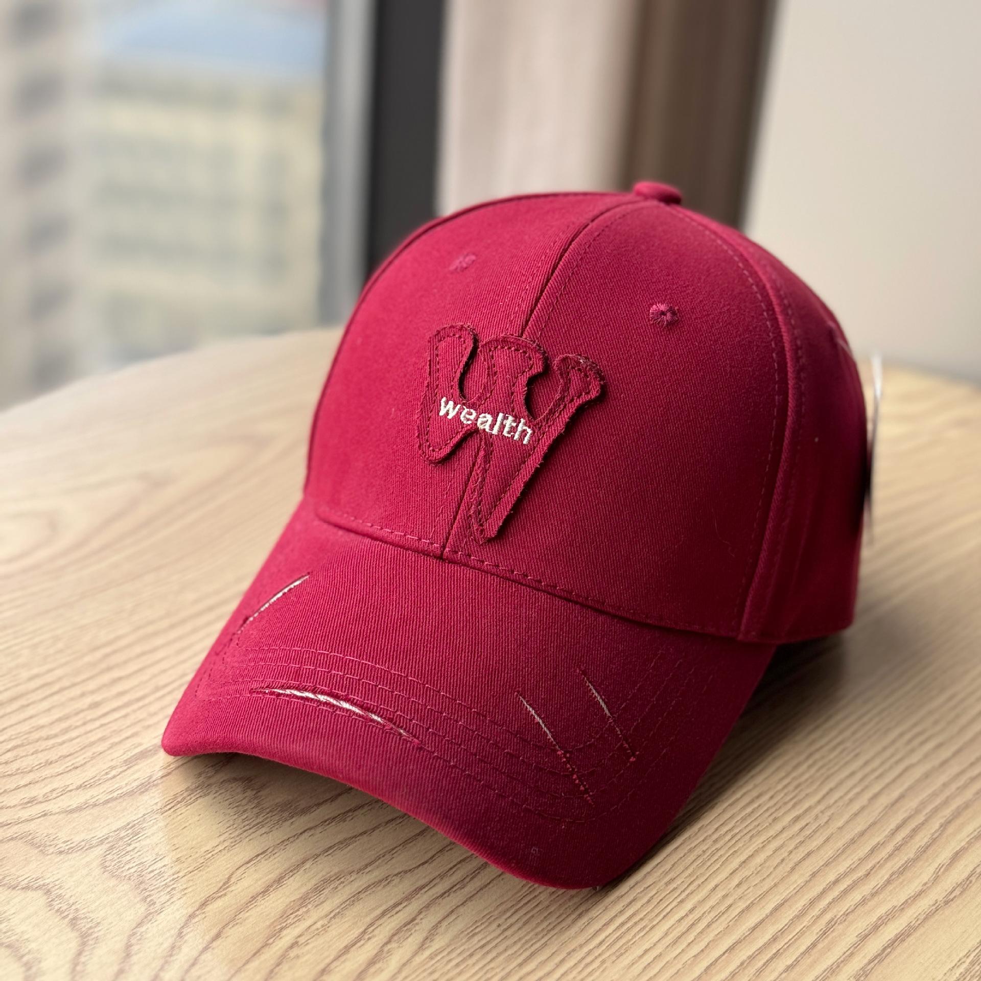 Korean-style new versatile spring hat, hard-brimmed baseball cap for spring and summer, suitable for large head sizes, makes the face look smaller, Adult54-60Adjustable вина червоного кольору
Korean-style new versatile spring hat, hard-brimmed baseball cap for spring and summer, suitable for large head sizes, makes the face look smaller, Adult54-60Adjustable вина червоного кольору