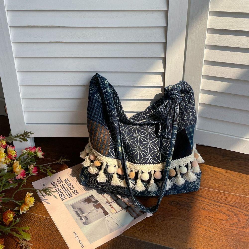 Cloth Ethnic Style Crossbody Bag Large Capacity Bohemian Tote Bag Fringe Shoulder Bag Travel синій
Cloth Ethnic Style Crossbody Bag Large Capacity Bohemian Tote Bag Fringe Shoulder Bag Travel синій
