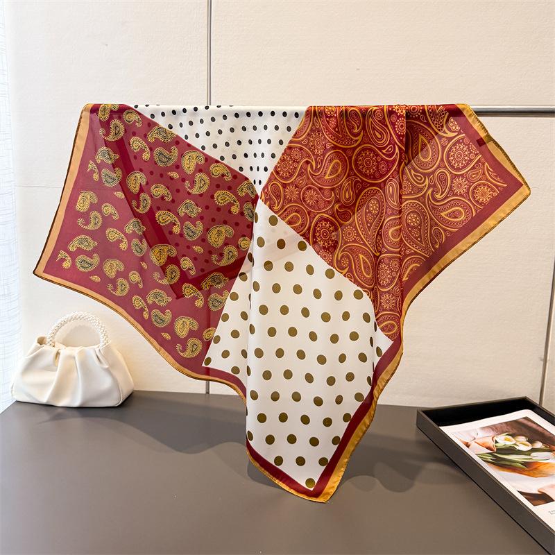 New Paisley Cashew Print 70*70cm Square Scarf Women Neck Tie Soft Satin Neckerchief Female Foulard Headband Hijab Decorate Hand 70x70cm
New Paisley Cashew Print 70*70cm Square Scarf Women Neck Tie Soft Satin Neckerchief Female Foulard Headband Hijab Decorate Hand 70x70cm