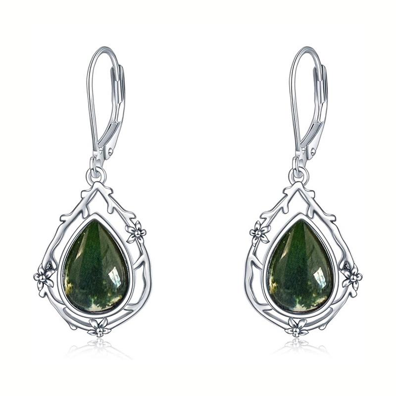 European and American UV-coated Sticker Simple and Fashionable Earrings, High-end Waterdrop Ruffle Design Zircon Accessories
European and American UV-coated Sticker Simple and Fashionable Earrings, High-end Waterdrop Ruffle Design Zircon Accessories