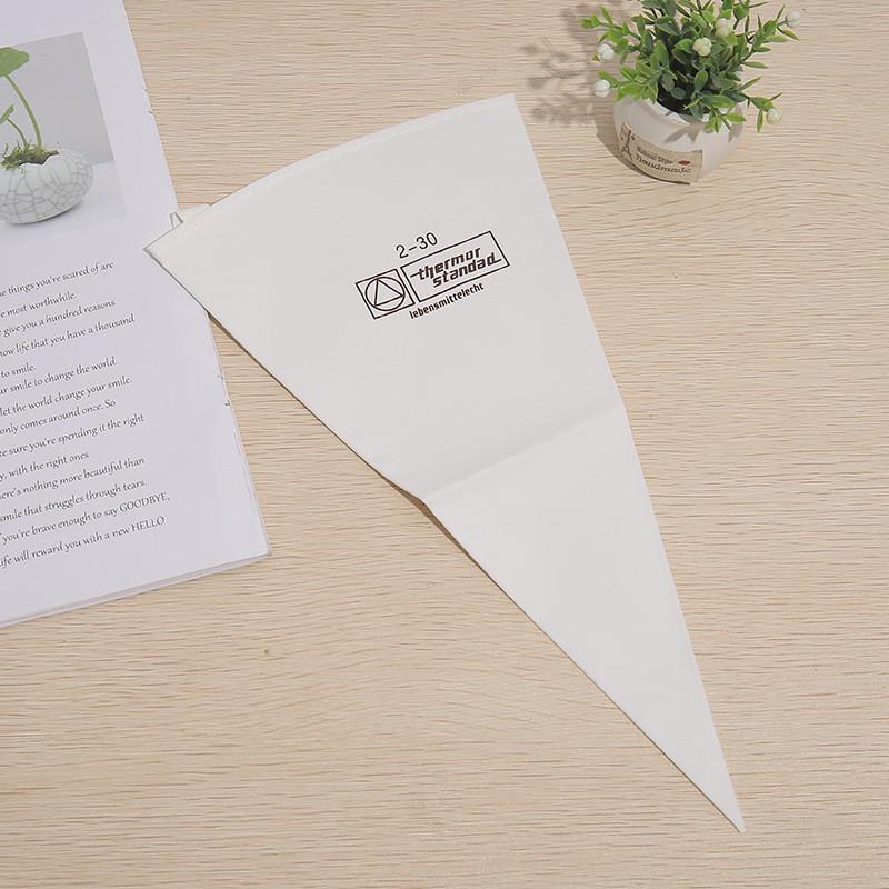 Reusable Multi-size Cotton Cake Decorating Piping Bag
Reusable Multi-size Cotton Cake Decorating Piping Bag