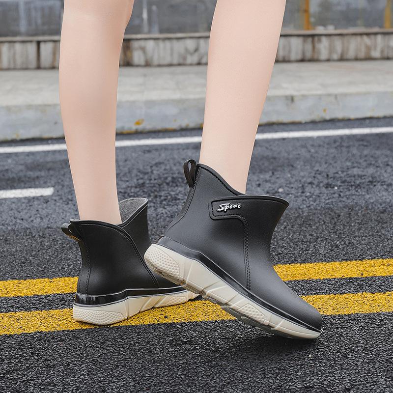 Japanese rain shoes women s college style fashion water shoes rain boots low-top rubber shoes super soft waterproof new 40
Japanese rain shoes women s college style fashion water shoes rain boots low-top rubber shoes super soft waterproof new 40