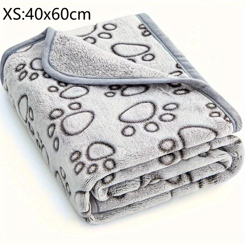 1pc Soft Fluffy High Quality Pet Blanket Cute Cartoon Pattern Pet Mat Warm and Comfortable Blanket for Cat Dogs dog blanket
1pc Soft Fluffy High Quality Pet Blanket Cute Cartoon Pattern Pet Mat Warm and Comfortable Blanket for Cat Dogs dog blanket