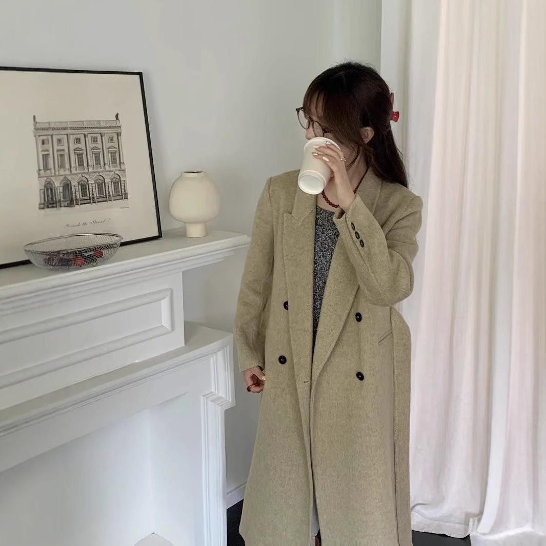 Осень и зима Новый стиль пистолет лацкан повседневный корейский стиль двухсторонний кашемировый пальто длинный высококачественный шерстяной шерстяной пальто для женщин S
Осень и зима Новый стиль пистолет лацкан повседневный корейский стиль двухсторонний кашемировый пальто длинный высококачественный шерстяной шерстяной пальто для женщин S