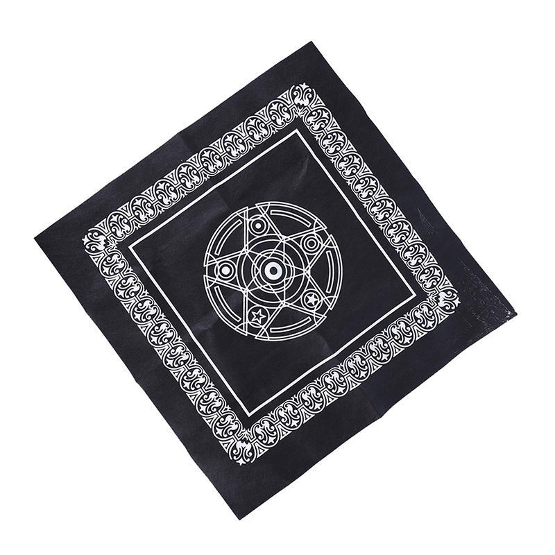 Pentagram Tarot Game Tablecloth Board Game Textile Tarot Table Cover 49x49cm чорний
Pentagram Tarot Game Tablecloth Board Game Textile Tarot Table Cover 49x49cm чорний