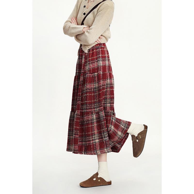 Ankela Red Retro Plaid Woolen A-Line High Waist Mid-Length Umbrella Skirt for Women (Autumn/Winter) One Size червоний
Ankela Red Retro Plaid Woolen A-Line High Waist Mid-Length Umbrella Skirt for Women (Autumn/Winter) One Size червоний