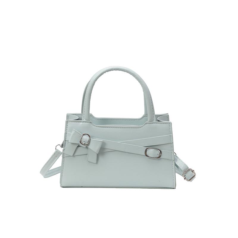 New small square bag women s fashion high-end shoulder bag hand carry bow small bag simple versatile messenger bag синій
New small square bag women s fashion high-end shoulder bag hand carry bow small bag simple versatile messenger bag синій