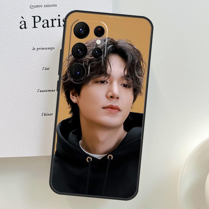 Корейский актер Ли Мин Хо Чехол Для Samsung Galaxy S26 Ultra S25 S24 S23 S22 S21 S10 Plus S20 FE S25 Ultra Чехол для телефона Galaxy S23 FE
Корейский актер Ли Мин Хо Чехол Для Samsung Galaxy S26 Ultra S25 S24 S23 S22 S21 S10 Plus S20 FE S25 Ultra Чехол для телефона Galaxy S23 FE