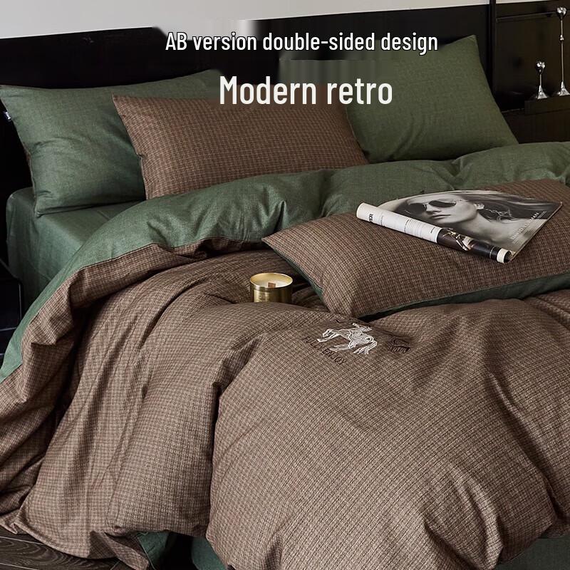 Dohia Cotton Embroidered Brushed Bedding Set
Dohia Cotton Embroidered Brushed Bedding Set