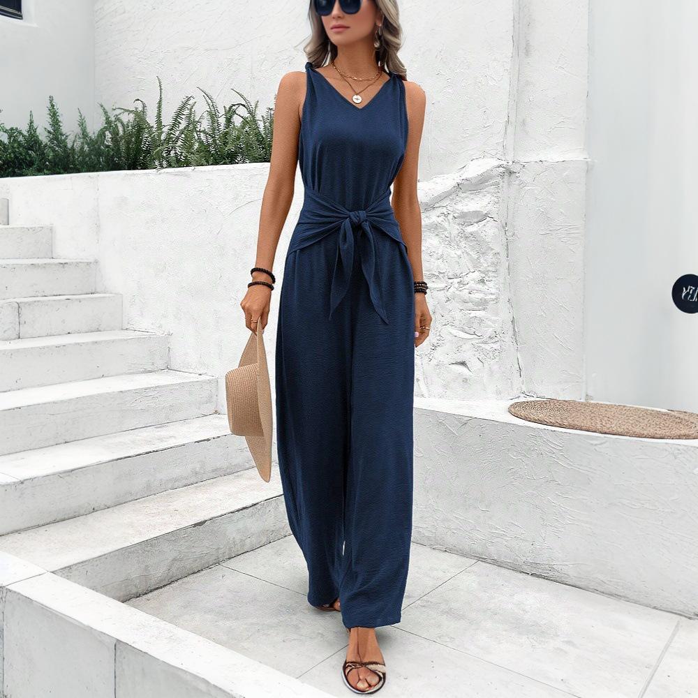 2025 Spring/Summer Women s V-neck Sleeveless Wide-leg Jumpsuit - European and American Style Medium темно-синього кольору
2025 Spring/Summer Women s V-neck Sleeveless Wide-leg Jumpsuit - European and American Style Medium темно-синього кольору