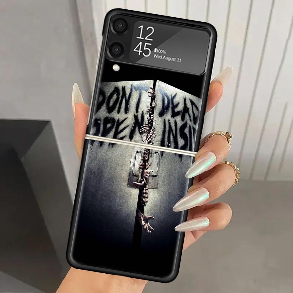 The Walking Deads TV Hard PC Phone Case For Samsung Galaxy Z Flip 7 6 5 4 3 Black ZFlip7 ZFlip6 Flip5 Flip4 Flip3 5G Print Cover Samsung Z Flip 4
The Walking Deads TV Hard PC Phone Case For Samsung Galaxy Z Flip 7 6 5 4 3 Black ZFlip7 ZFlip6 Flip5 Flip4 Flip3 5G Print Cover Samsung Z Flip 4