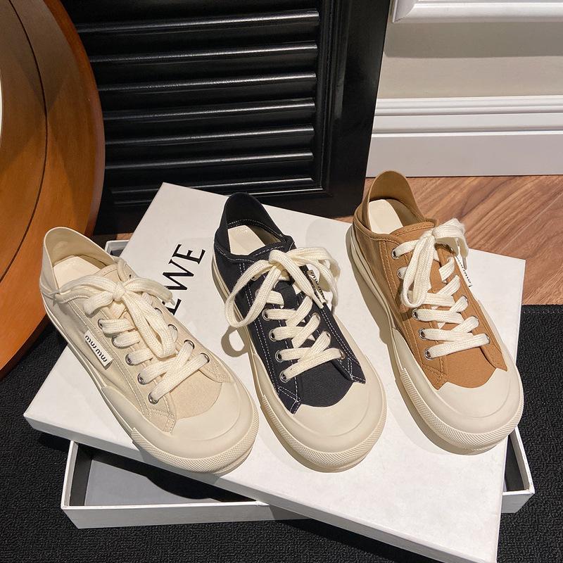 Platform white shoes women s summer 2025 new round head versatile thin canvas shoes soft sole casual sports shoes 40
Platform white shoes women s summer 2025 new round head versatile thin canvas shoes soft sole casual sports shoes 40