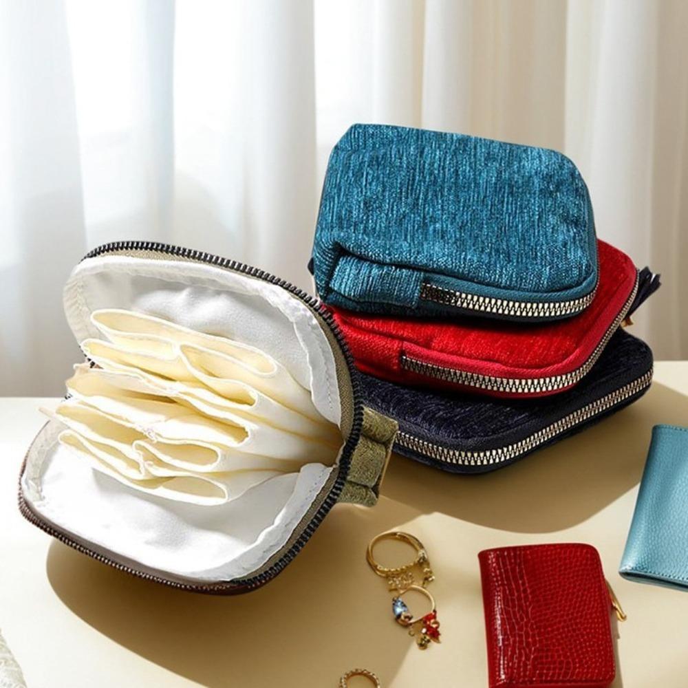 Jewelry Display Tassel Zipper Jewelry Bag Ring Pendant Jewelry Organizer Photo Props бежевий
Jewelry Display Tassel Zipper Jewelry Bag Ring Pendant Jewelry Organizer Photo Props бежевий