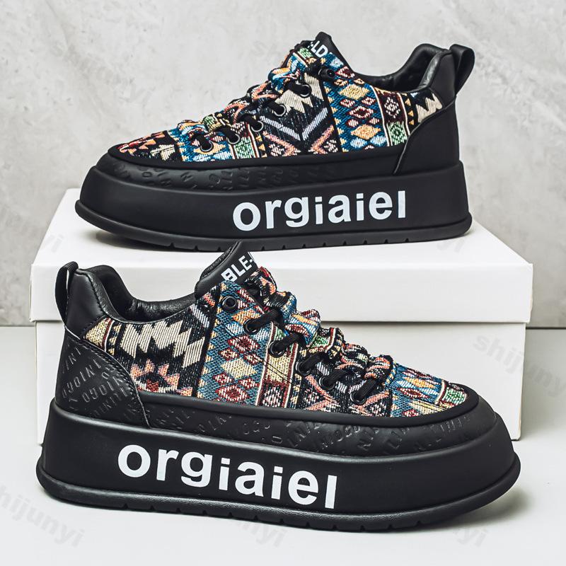 Fashion Spring Men s Shoes 2025 Breathable Sports Fashion Trend Shoes Height Increasing Thick Soled Comfortable Casual Chunky sneakers 39 чёрный
Fashion Spring Men s Shoes 2025 Breathable Sports Fashion Trend Shoes Height Increasing Thick Soled Comfortable Casual Chunky sneakers 39 чёрный