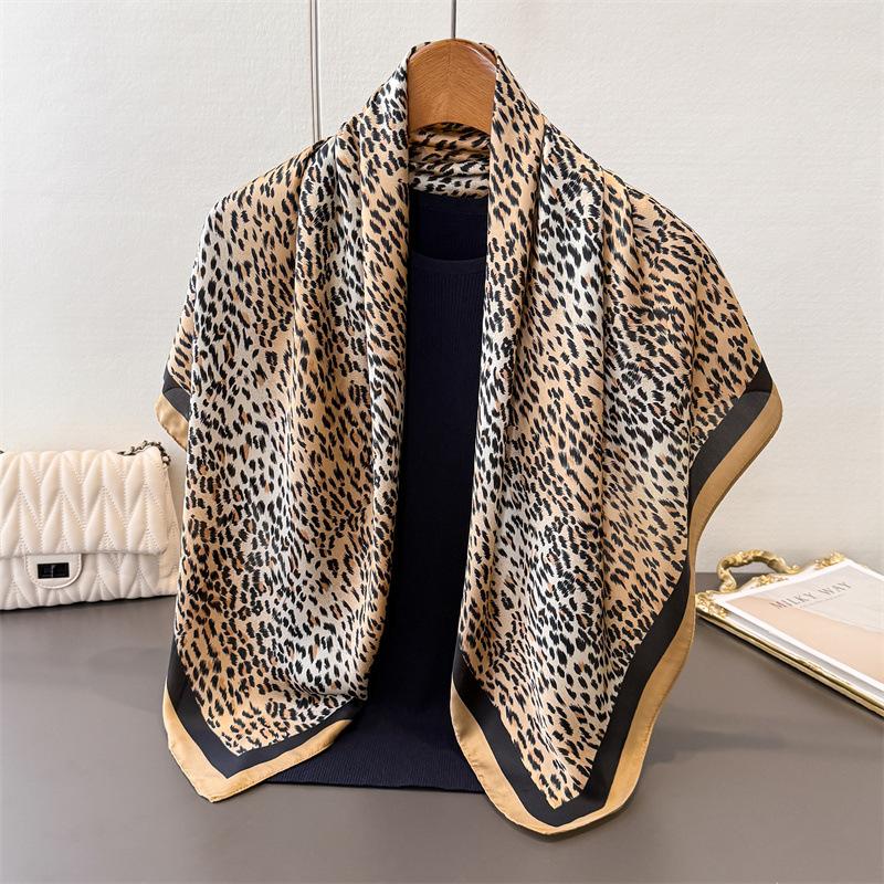 Premium Leopard Print Satin Imitation Silk Printing Large Square Scarf Silk Scarf Shawl Headscarf Neck Protection Scarf Neck Decoration Women S Scarf 90*90cm
Premium Leopard Print Satin Imitation Silk Printing Large Square Scarf Silk Scarf Shawl Headscarf Neck Protection Scarf Neck Decoration Women S Scarf 90*90cm