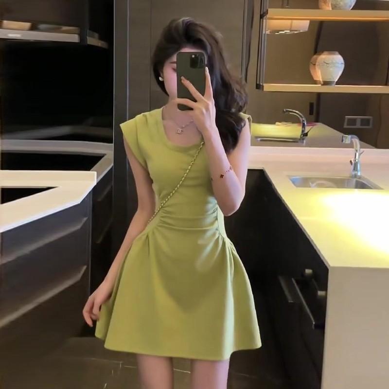 French High-end Waist-hugging Green Dress for Women, New Summer Pure and Versatile A-line Short Skirt XL
French High-end Waist-hugging Green Dress for Women, New Summer Pure and Versatile A-line Short Skirt XL