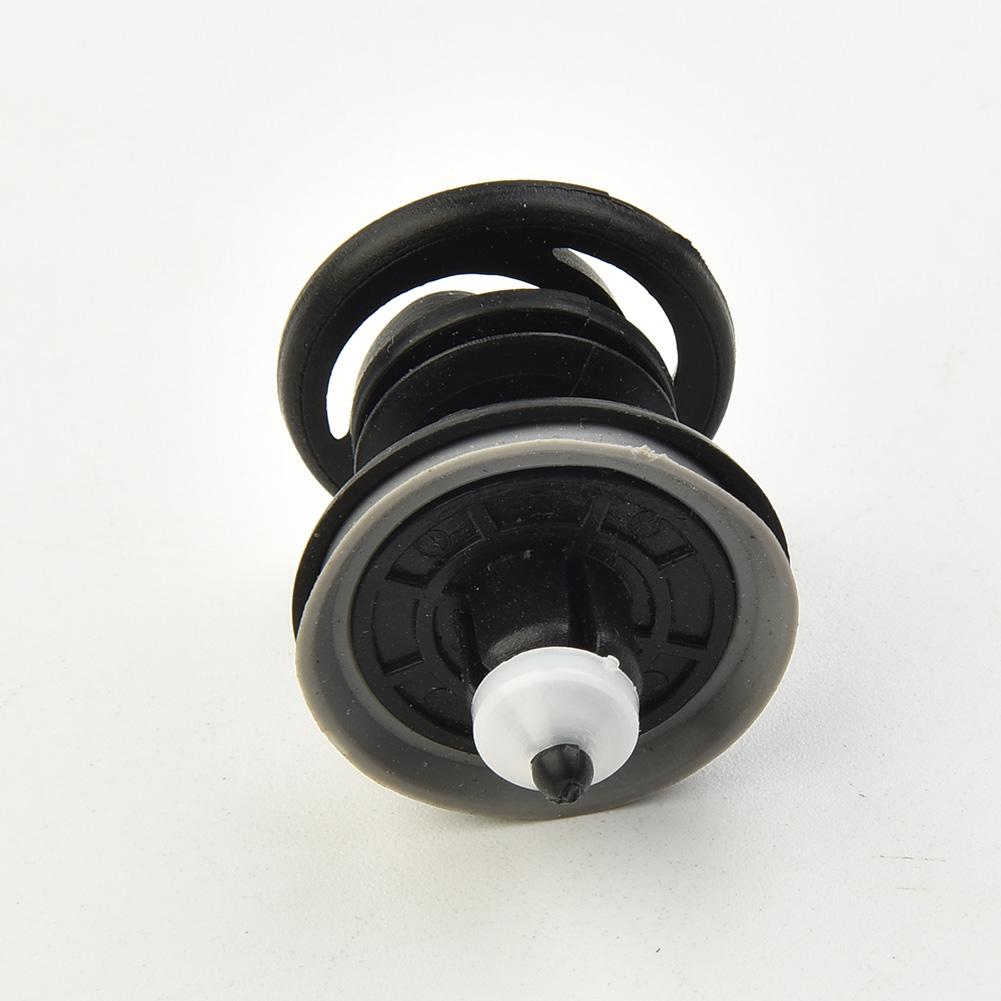 20X Push Type Clip 7L6868243 Door Panel For Golf PassatBus T5 Taureg
20X Push Type Clip 7L6868243 Door Panel For Golf PassatBus T5 Taureg