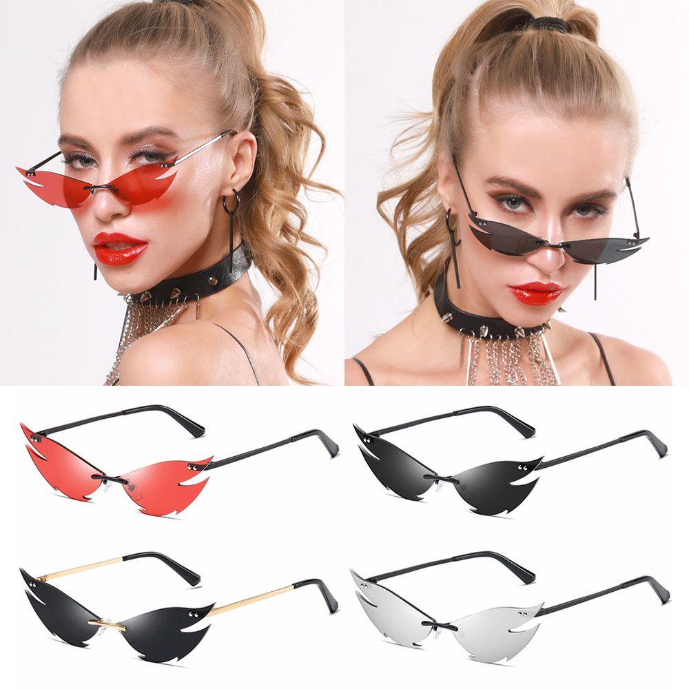 Streetwear Trending Punk Glasses Ladies Eyeglasses Small Frame UV400 Eyewear Retro Sunglasses
Streetwear Trending Punk Glasses Ladies Eyeglasses Small Frame UV400 Eyewear Retro Sunglasses