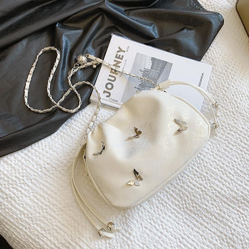 Літня нова сумка-месенджер 2024 року, цього року популярна портативна сумка-відро, модна проста жіноча сумка бежевий
Літня нова сумка-месенджер 2024 року, цього року популярна портативна сумка-відро, модна проста жіноча сумка бежевий