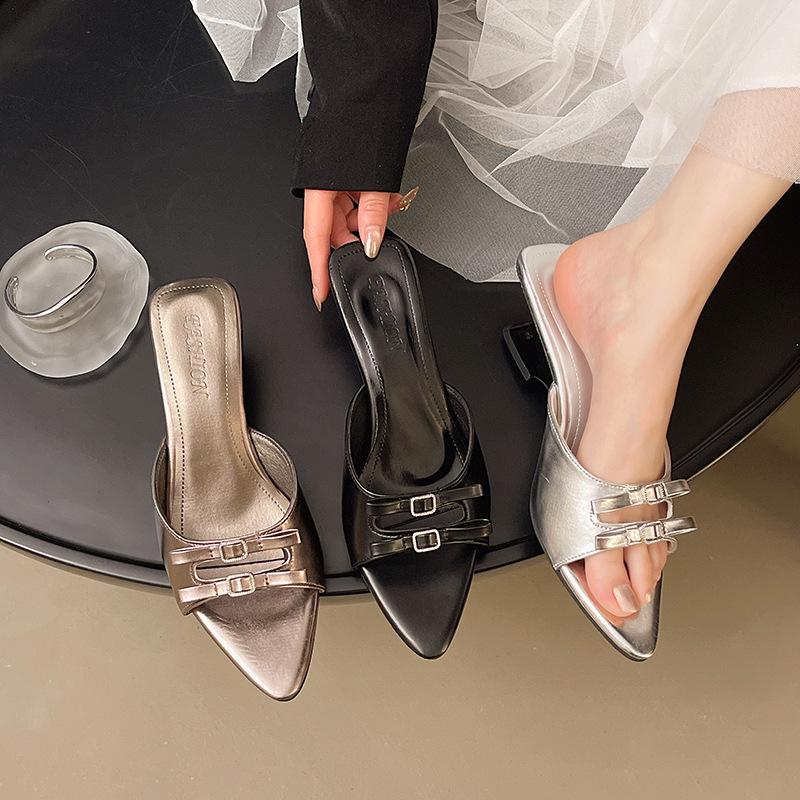 2025 summer new pointed thin bow one-word slippers thin heel middle heel wear low heel sandals women s shoes 40
2025 summer new pointed thin bow one-word slippers thin heel middle heel wear low heel sandals women s shoes 40