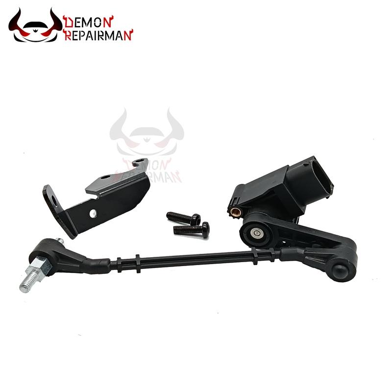 LR020627 Automobile air suspension height sensor ECXLR004 for LAND ROVER RANGE ROVER III 3.0 2002-2012 RQH000121 RQH105130 38021
LR020627 Automobile air suspension height sensor ECXLR004 for LAND ROVER RANGE ROVER III 3.0 2002-2012 RQH000121 RQH105130 38021