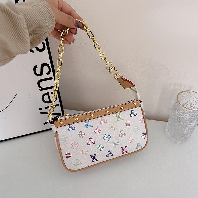 2025 Tricolor Print Women s Crossbody Shoulder Handbag
2025 Tricolor Print Women s Crossbody Shoulder Handbag