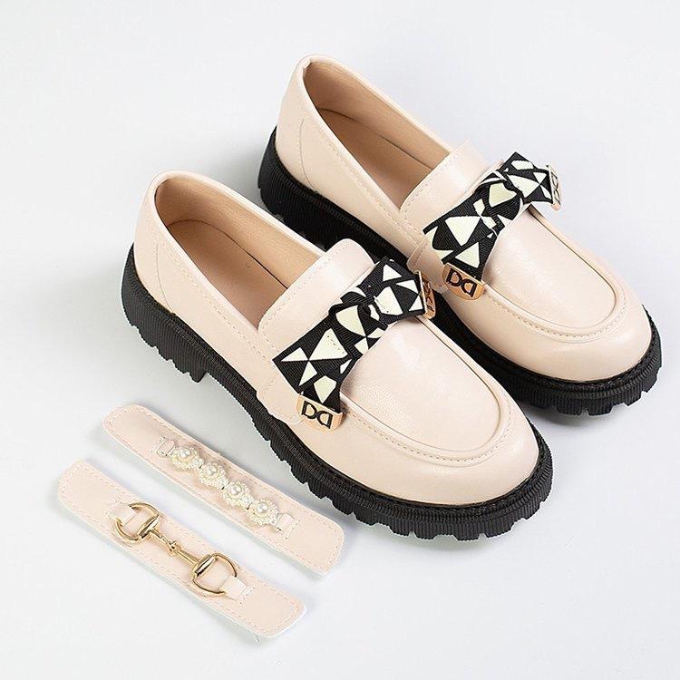 Shoes women s autumn new versatile shoes platform black small leather shoes retro spring and autumn single shoes 40
Shoes women s autumn new versatile shoes platform black small leather shoes retro spring and autumn single shoes 40