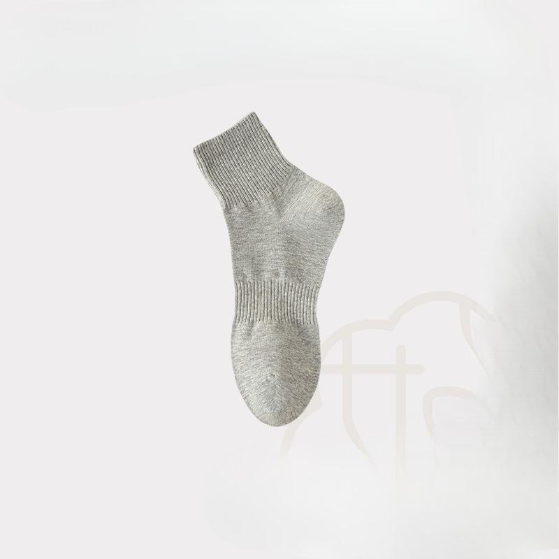 Socks Men Spring/Summer Lightweight Anti-Bacterial Odor-Resistant Pure Cotton Short Leggings Summer Pure Cotton Bone-Free Short 1 pair світло-сірого кольору
Socks Men Spring/Summer Lightweight Anti-Bacterial Odor-Resistant Pure Cotton Short Leggings Summer Pure Cotton Bone-Free Short 1 pair світло-сірого кольору