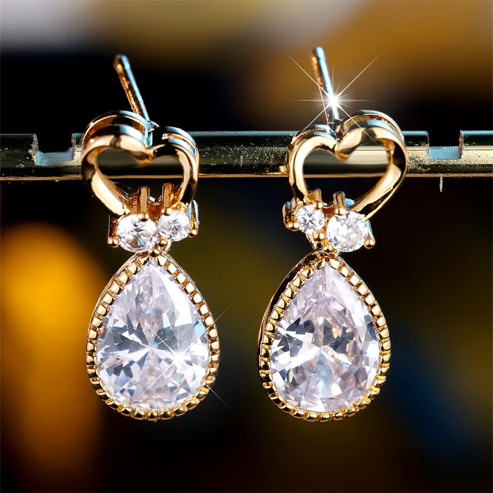 Water Drop Stone White Zircon Pendant Heart Stud Earrings For Women Vintage Gold Color Wedding Earring Valentine Jewelry Gifts
Water Drop Stone White Zircon Pendant Heart Stud Earrings For Women Vintage Gold Color Wedding Earring Valentine Jewelry Gifts