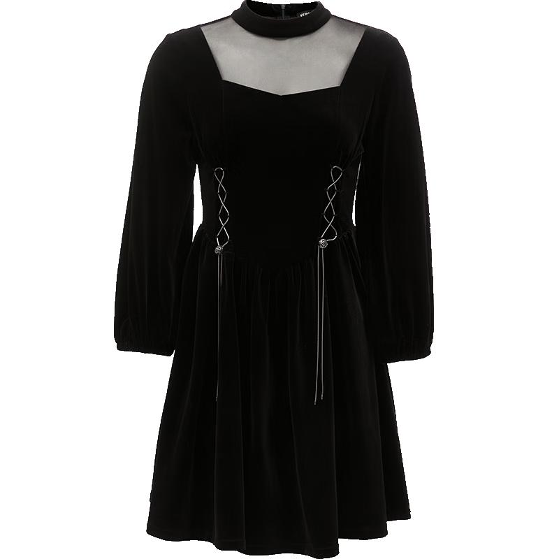 VEROMODA Elegant Velvet Trim 3/4 Sleeve Mini Dress S
VEROMODA Elegant Velvet Trim 3/4 Sleeve Mini Dress S