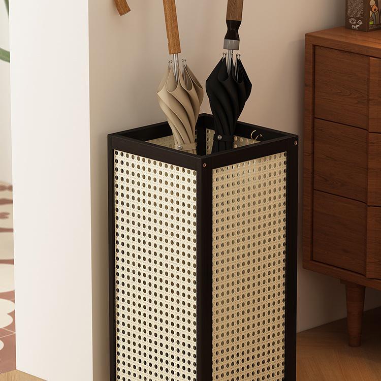 Floor-Standing Entryway Umbrella Storage Rack Black Plastic Rattan Umbrella Stand
Floor-Standing Entryway Umbrella Storage Rack Black Plastic Rattan Umbrella Stand