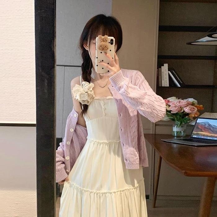 ms sweet end of summer new high-end vacation temperament waist long dress gentle and thin suspender dress S
ms sweet end of summer new high-end vacation temperament waist long dress gentle and thin suspender dress S