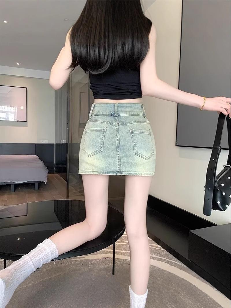 2024 Women s Slimming A-Line High Waist Denim Mini Skirt with Anti-Exposure Shorts - Petite to Plus Size XS
2024 Women s Slimming A-Line High Waist Denim Mini Skirt with Anti-Exposure Shorts - Petite to Plus Size XS