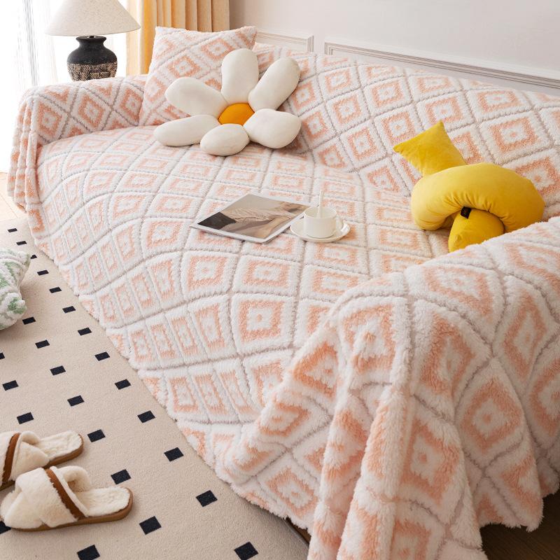 Soft Plush Sofa Cover Winter Warm Towel Blanket All Inclusive Cream Backrest Protector for Living Room 180*130
Soft Plush Sofa Cover Winter Warm Towel Blanket All Inclusive Cream Backrest Protector for Living Room 180*130