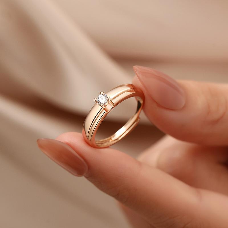 Кольцо с одним бриллиантом Light Luxury Femininity Niche Rose Gold Glossy Couple Ring Adjustable
Кольцо с одним бриллиантом Light Luxury Femininity Niche Rose Gold Glossy Couple Ring Adjustable
