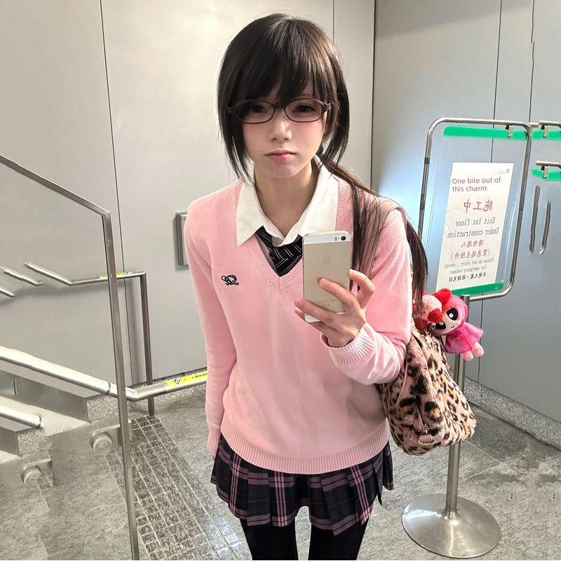 JK Original V Neck Pullover Business Attire Knitwear Sweater Shuiji Medium Pink pullover Sweater XL
JK Original V Neck Pullover Business Attire Knitwear Sweater Shuiji Medium Pink pullover Sweater XL