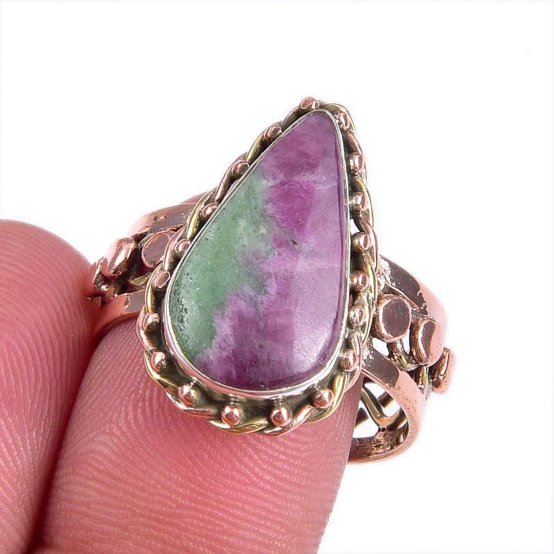 Ruby In Zoisite Lab-Created 925 Sterling Silver Jewelry Two Tone Ring S.9.5 m9U57
Ruby In Zoisite Lab-Created 925 Sterling Silver Jewelry Two Tone Ring S.9.5 m9U57