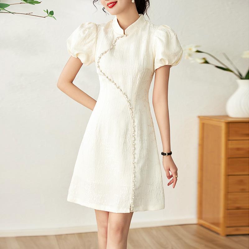 Retro Beaded Puff Sleeve Cheongsam Dress Extra Large слонова кістка
Retro Beaded Puff Sleeve Cheongsam Dress Extra Large слонова кістка