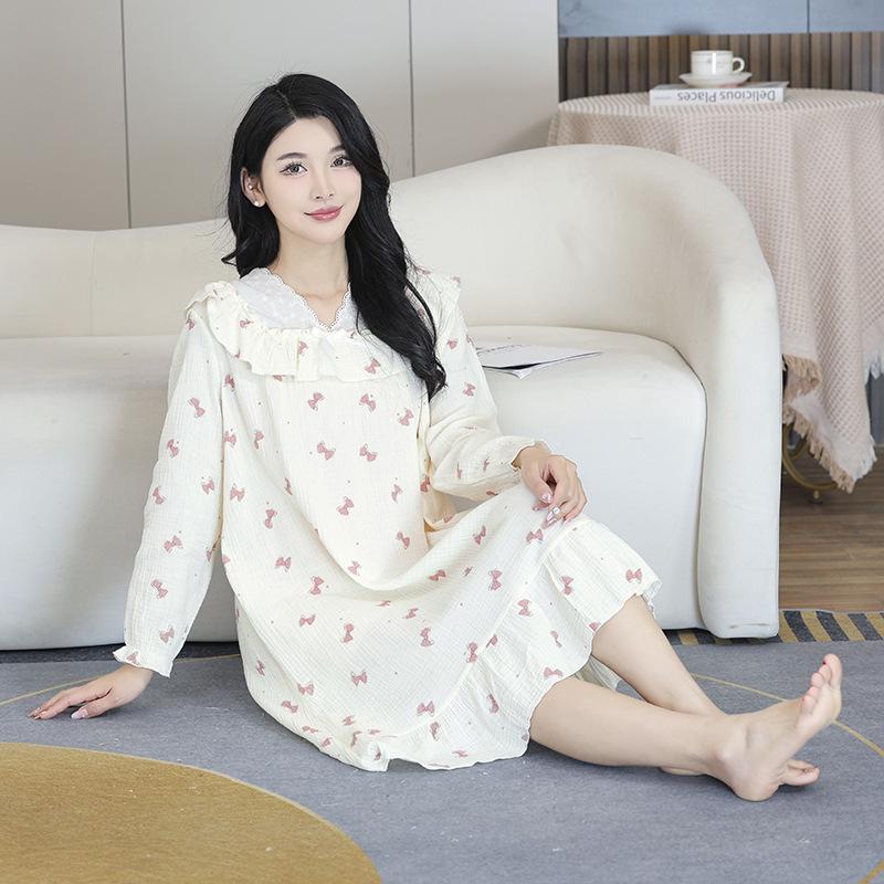 Women s Cartoon Bubble Cotton Long-Sleeve Nightgown - Cute Mid-Length Pajamas for Home or Outdoor Wear One Size, 40-72.5 kg recommended
Women s Cartoon Bubble Cotton Long-Sleeve Nightgown - Cute Mid-Length Pajamas for Home or Outdoor Wear One Size, 40-72.5 kg recommended