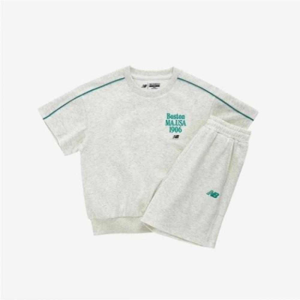 New Balance Skys Play Denim Illustration Minizuri Short Sleeve Setup Nk9yf2501u Double Melange (33)Oatmeal Melange/100
New Balance Skys Play Denim Illustration Minizuri Short Sleeve Setup Nk9yf2501u Double Melange (33)Oatmeal Melange/100
