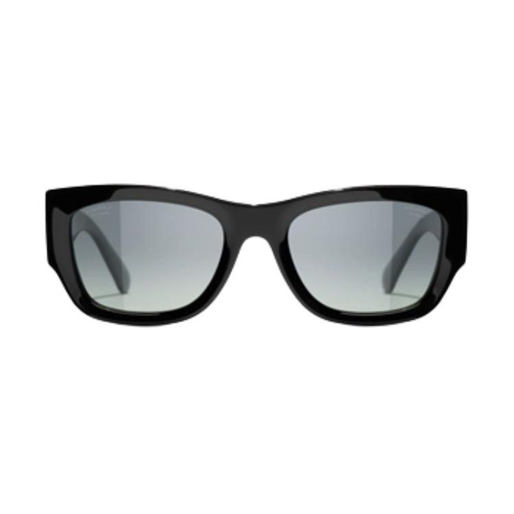 Chanel Rectangle Sunglasses With Logo Unisex sunglasses Black CH5507A-C622S8 54,Black
Chanel Rectangle Sunglasses With Logo Unisex sunglasses Black CH5507A-C622S8 54,Black