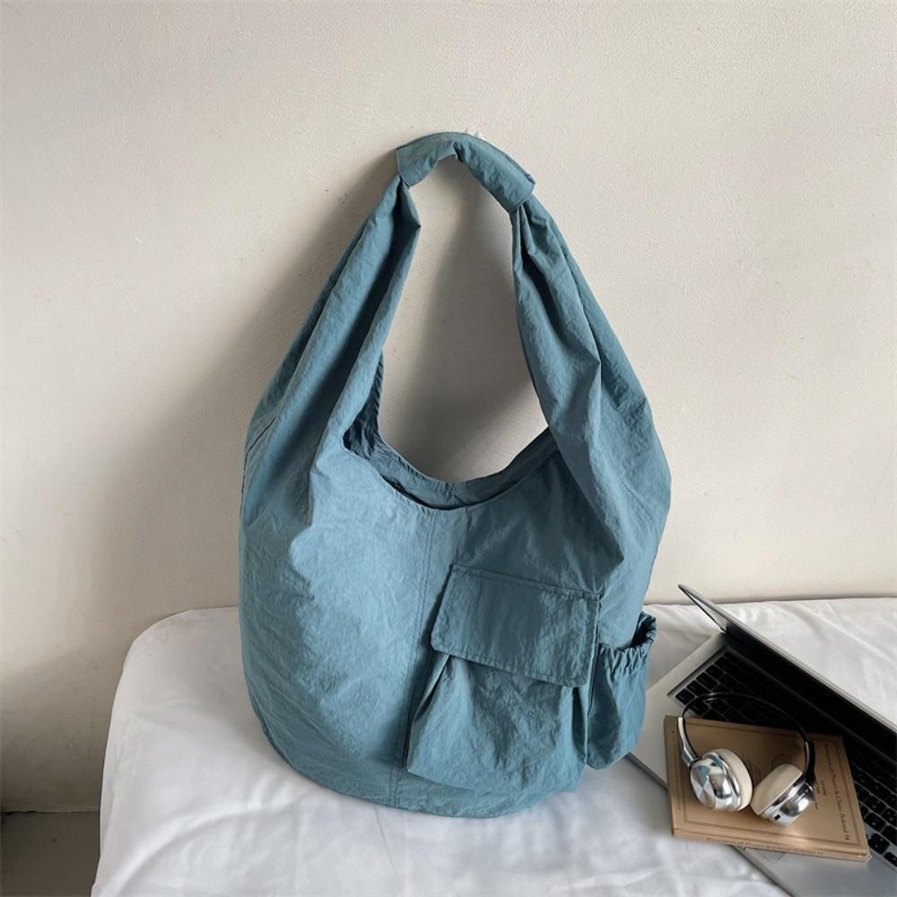 Large Capacity Wrinkle Handbags Versatile Tote Bag Trendy Nylon Shoulder Bag Trendy Style синій
Large Capacity Wrinkle Handbags Versatile Tote Bag Trendy Nylon Shoulder Bag Trendy Style синій