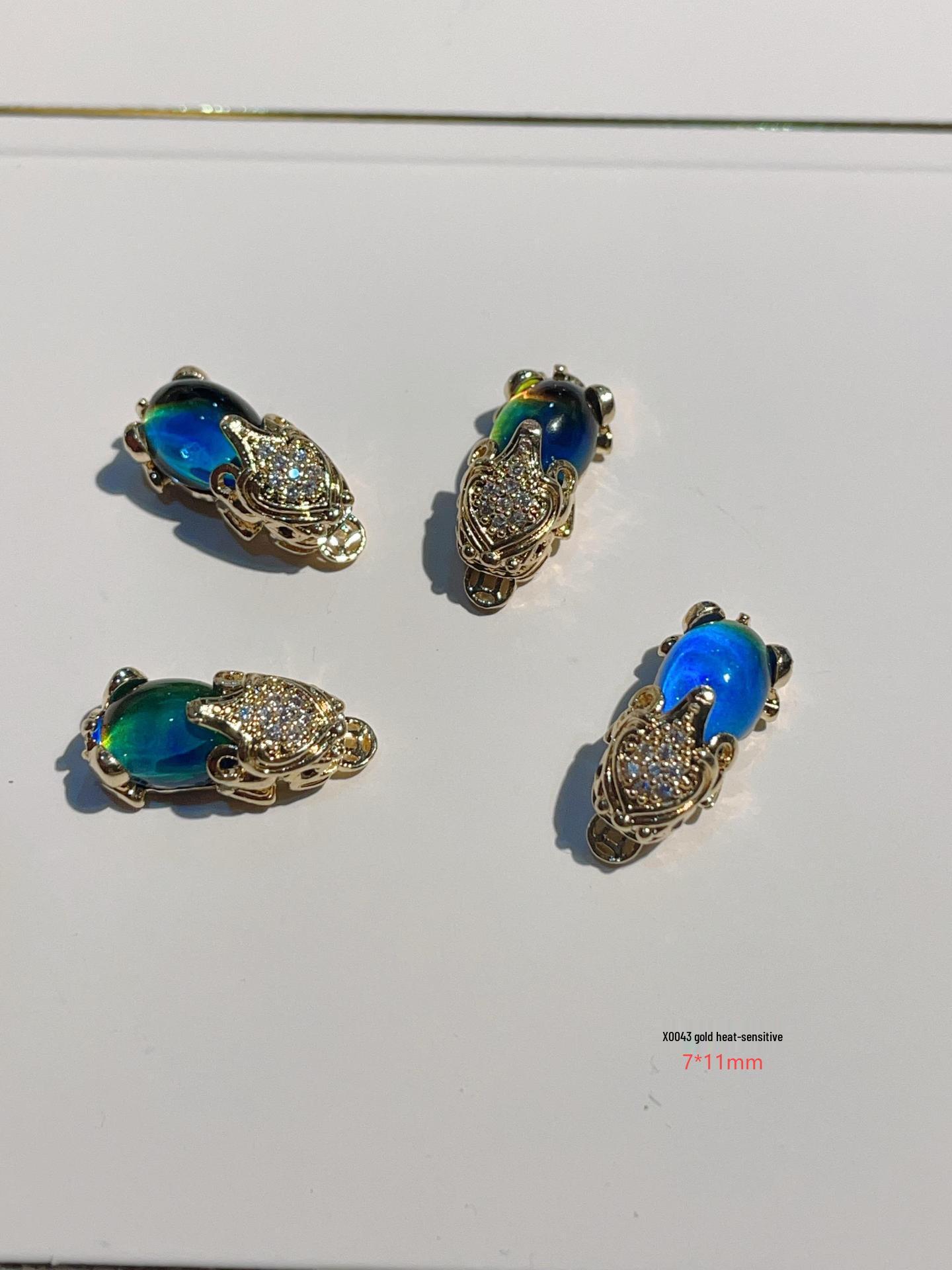 305 Новогодний нейл-арт: Голова Дракона Охраняющий Богатство Пиксю и Змеиный Стиль 3D Носимые Аксессуары
305 Новогодний нейл-арт: Голова Дракона Охраняющий Богатство Пиксю и Змеиный Стиль 3D Носимые Аксессуары