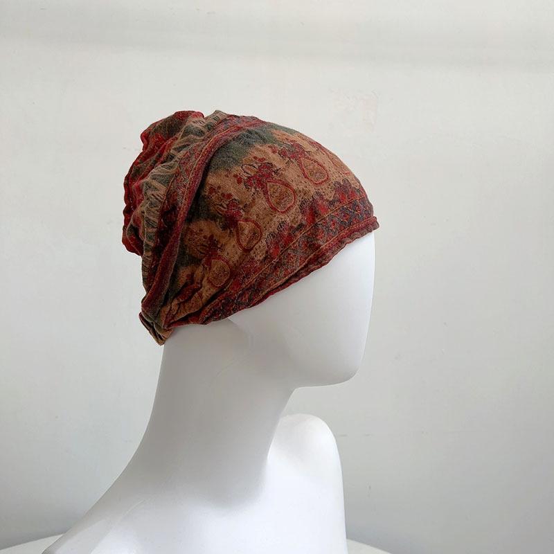 Шелковый треугольный шарф в стиле ретро - тонкий летний женский аксессуар для шеи
Шелковый треугольный шарф в стиле ретро - тонкий летний женский аксессуар для шеи