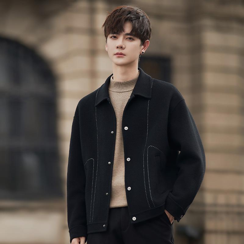 Double-sided Woolen Men s Coat Autumn and Winter Lapel Neck Woolen Coat Short Thick Jacket High-end 3XL
Double-sided Woolen Men s Coat Autumn and Winter Lapel Neck Woolen Coat Short Thick Jacket High-end 3XL